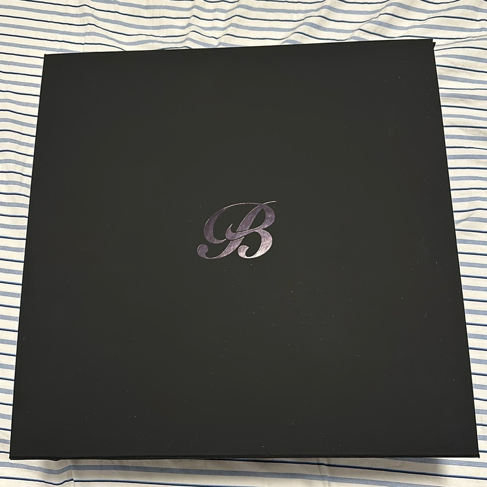 KD 18 Black Label 1 of 1988 limited edition IB3874-001 Size 6.5